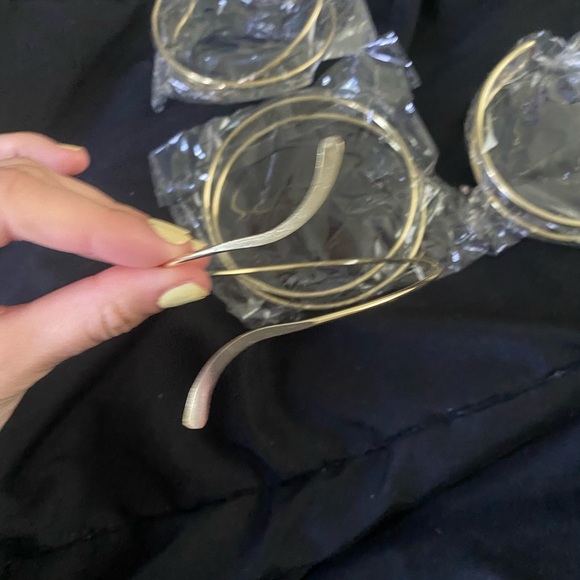 5 gold arm cuffs - Picture 3 of 4